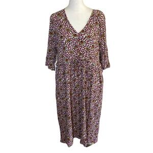 Boden Tessa short sleeve dress. Size 8. Beautiful colorful floral pattern.